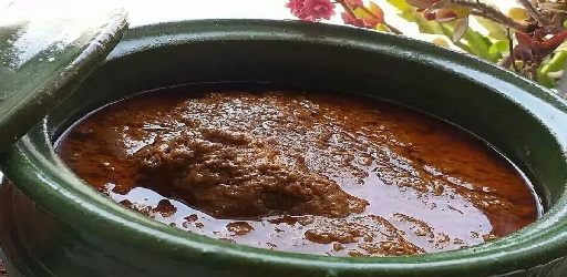 فسنجان خانگی با مرغ
