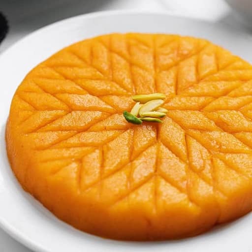 طرز تهیه حلوا زعفرانی با پیمانه