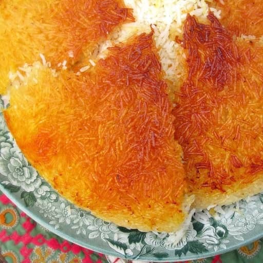 طرز تهیه ته دیگ زعفرانی با ماست
