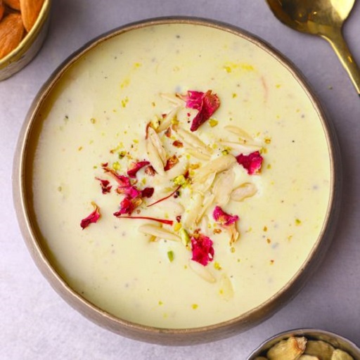 طرز تهیه فرنی با ارد برنج