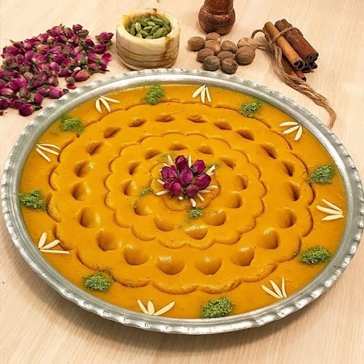 طرز تهیه حلوای شیر با آرد گندم