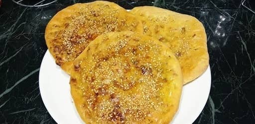 نان روغنی تابه ای