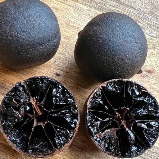 طرز تهیه لیمو عمانی سیاه